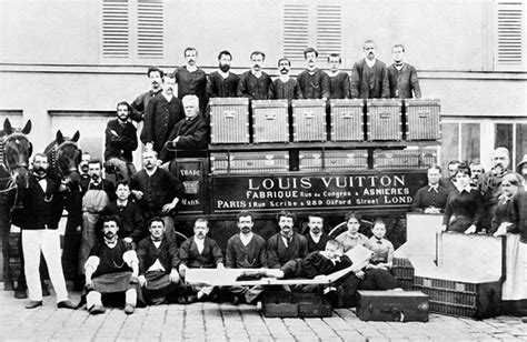 louis vuitton mitarbeiter|louis vuitton career path.